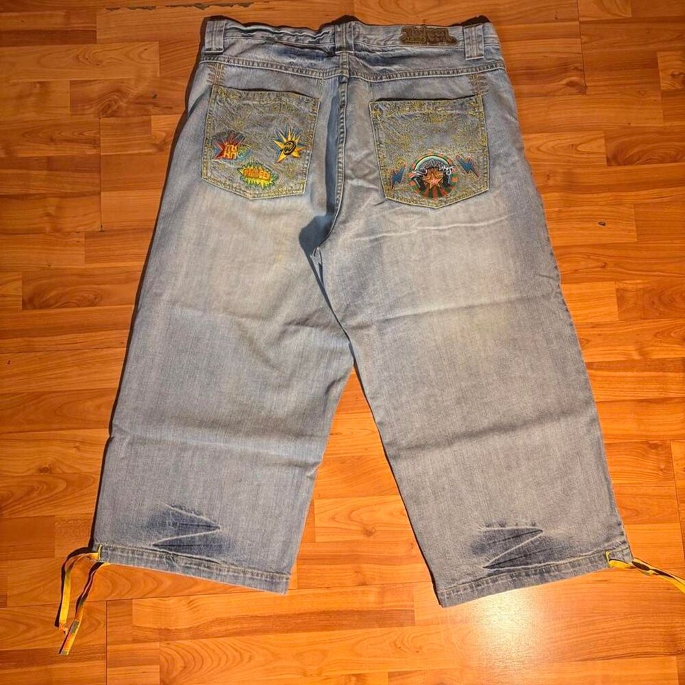Miskeen Blue Denim Capri Jeans Embroidered Back Pockets Y2K Skater